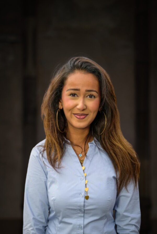 Externe Betrekkingen - Smita Bindesrisingh